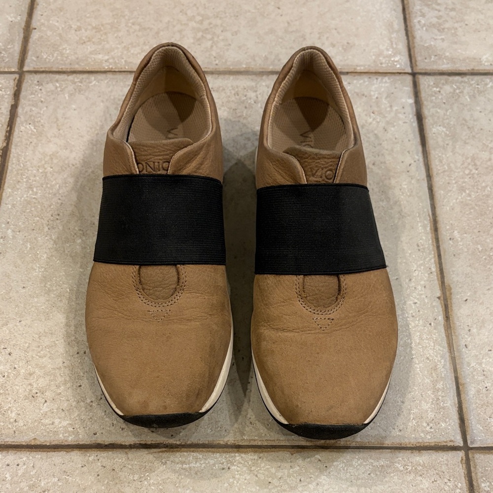 Vionic Women’s Tan Slip-On Sneakers with Black Elastic Band